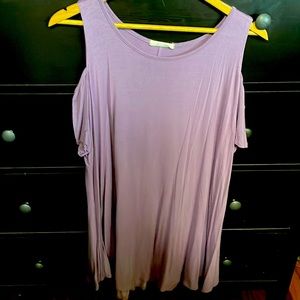 NWOT 3X COLD SHOULDER SHIRT